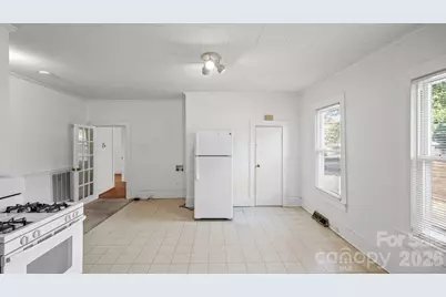 110 Globe Street, Mount Holly, NC 28120 - Photo 18