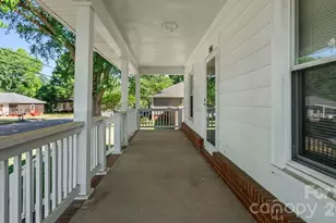 110 Globe St, Mount Holly, NC 28120 - Photo 4