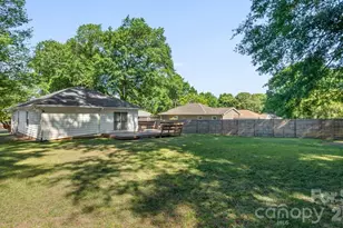 110 Globe St, Mount Holly, NC 28120 - Photo 24