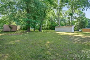 110 Globe St, Mount Holly, NC 28120 - Photo 26