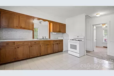 110 Globe Street, Mount Holly, NC 28120 - Photo 10
