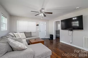 2002 Bill Lynch Rd, Lincolnton, NC 28092 - Photo 10