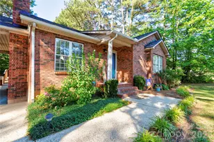 101 Doree Ln, Crouse, NC 28033 - Photo 4
