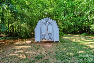 101 Doree Ln, Crouse, NC 28033 - Photo 34