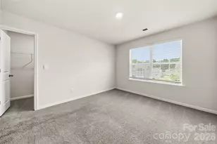2209 Lilium Dr, Charlotte, NC 28216 - Photo 22