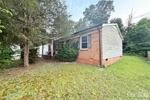 667 Kilborne Dr, Gastonia, NC 28052 - Photo 6