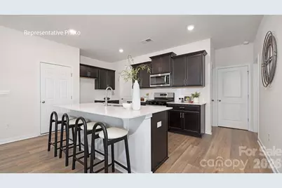 650 13th Avenue Drive NE, Hickory, NC 28601 - Photo 6