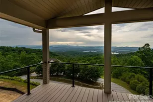 225 Coachman Dr, Hendersonville, NC 28791 - Photo 12