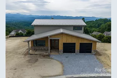225 Coachman Drive, Hendersonville, NC 28791 - Photo 8