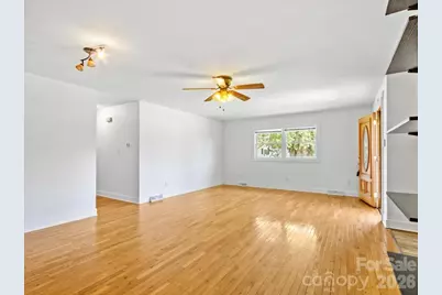 42 East Boulevard, Burnsville, NC 28714 - Photo 4