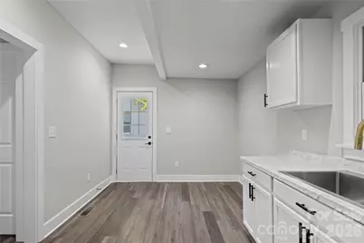 106 Dean Street, Gastonia, NC 28052 - Photo 12