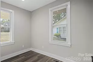 106 Dean St, Gastonia, NC 28052 - Photo 8