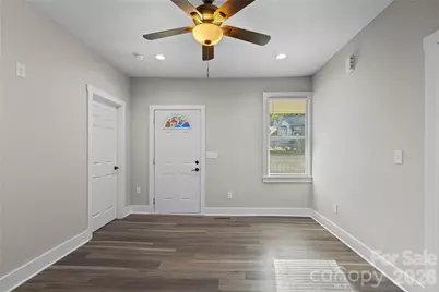 106 Dean Street, Gastonia, NC 28052 - Photo 2