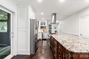 3000 Forest Park Dr, Charlotte, NC 28209 - Photo 14