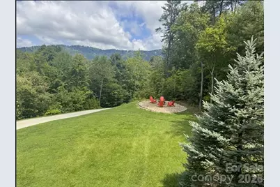 152 Skyview Circle, Asheville, NC 28804 - Photo 2