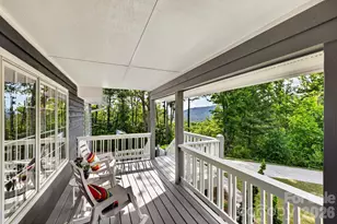 152 SkyView Cir, Asheville, NC 28804 - Photo 8
