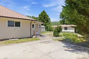 174 Hazelwood Ave, Waynesville, NC 28786 - Photo 28