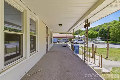 174 Hazelwood Avenue, Waynesville, NC 28786 - Photo 4