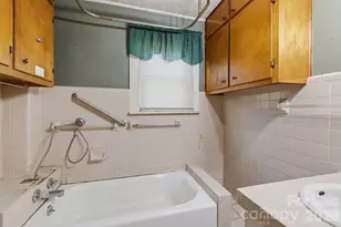 174 Hazelwood Ave, Waynesville, NC 28786 - Photo 24
