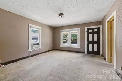 174 Hazelwood Avenue, Waynesville, NC 28786 - Photo 8