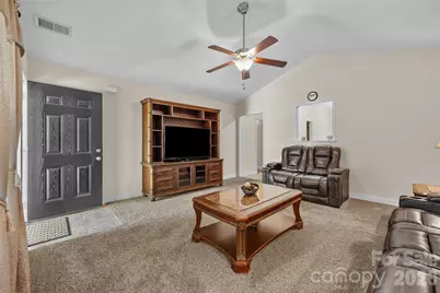 174 Pheasant Ridge Circle, York, SC 29745 - Photo 6