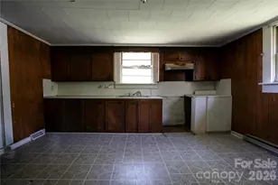 103 Elam St, Lawndale, NC 28090 - Photo 14