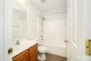 876 W Pointe Dr, Asheville, NC 28806 - Photo 16