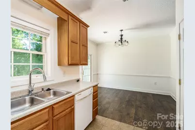 876 W Pointe Drive, Asheville, NC 28806 - Photo 8