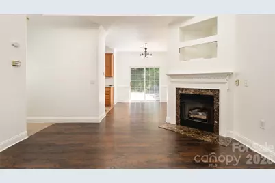 876 W Pointe Drive, Asheville, NC 28806 - Photo 2