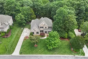 1111 Dobson Dr, Waxhaw, NC 28173 - Photo 2