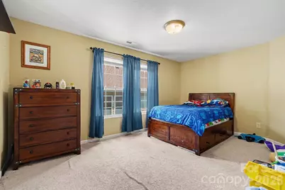 13933 Pinyon Pine Lane, Charlotte, NC 28215 - Photo 18