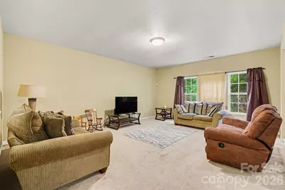 13933 Pinyon Pine Lane, Charlotte, NC 28215 - Photo 6
