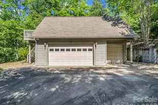 439 Youngs Mountain Dr, Lake Lure, NC 28746 - Photo 4