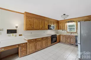 309 St Marks Church Rd, Cherryville, NC 28021 - Photo 10