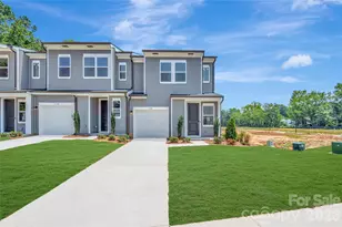 6326 Haller St, Charlotte, NC 28227 - Photo 2