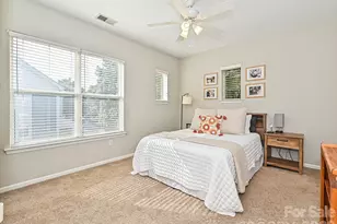 2256 Vision Dr, Charlotte, NC 28203 - Photo 10