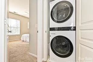 2256 Vision Dr, Charlotte, NC 28203 - Photo 16