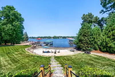 136 Bridlewood Drive, Mooresville, NC 28117 - Photo 1