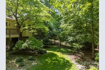 110 Little Cherokee Ridge, Hendersonville, NC 28739 - Photo 44