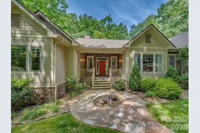 110 Little Cherokee Ridge, Hendersonville, NC 28739 - Photo 4