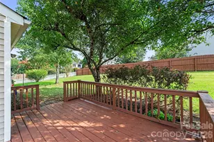 109 Brookstone Dr, Mount Holly, NC 28120 - Photo 24
