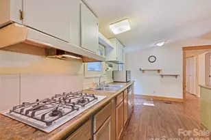 102 Serenity Ln, Clyde, NC 28721 - Photo 20