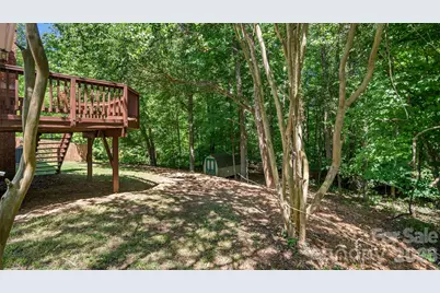 8815 Burnt Umber Drive, Charlotte, NC 28215 - Photo 28