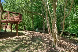 8815 Burnt Umber Dr, Charlotte, NC 28215 - Photo 28