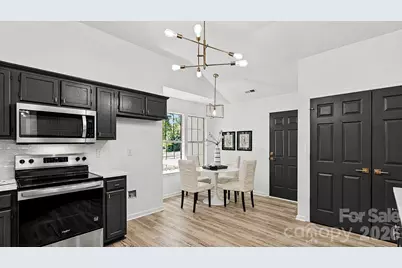 8815 Burnt Umber Drive, Charlotte, NC 28215 - Photo 10