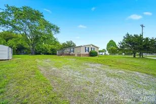 132 Greenway Rd, Iron Station, NC 28080 - Photo 4
