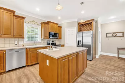 569 Living Waters Drive, Great Falls, SC 29055 - Photo 8