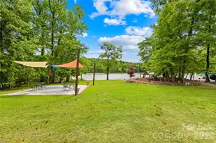 569 Living Waters Dr, Great Falls, SC 29055 - Photo 40