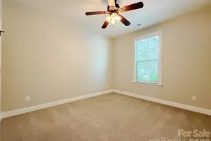 10403 Drake Hill Dr, Huntersville, NC 28078 - Photo 6