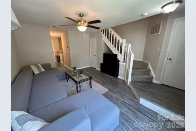 6466 Windsor Gate Lane, Charlotte, NC 28215 - Photo 6
